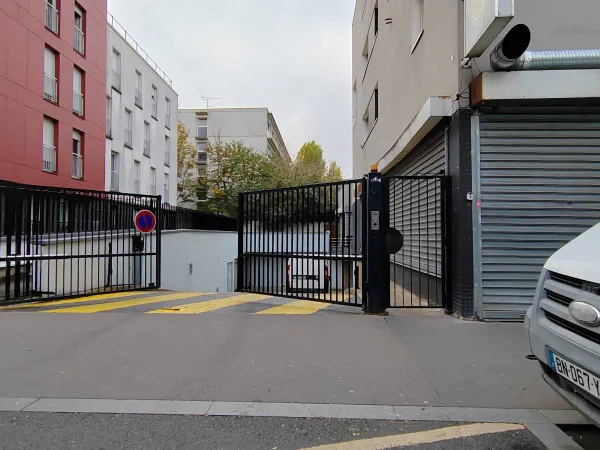 Loue parking 