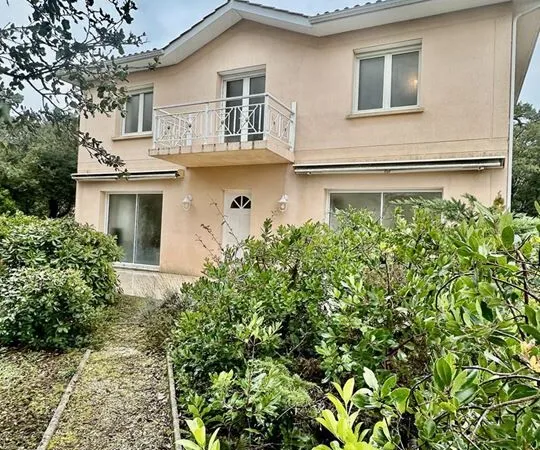 Maison - 180m ² 