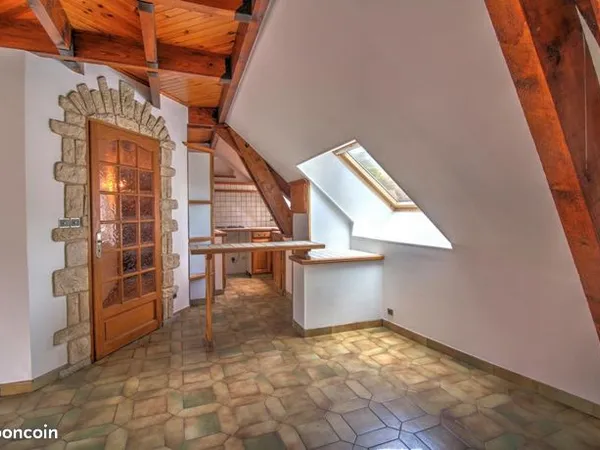 Appartement 1 pièce 69 m² 