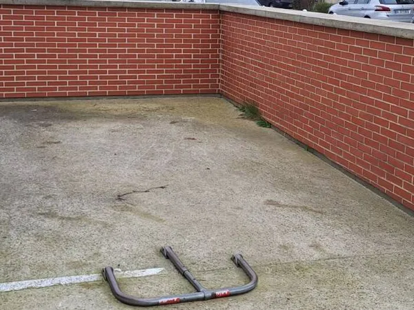 Parking 12 m² 