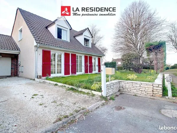 Maison 7 pièces 143 m² 