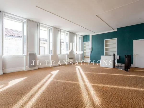 Appartement 4 pièces 123 m² 