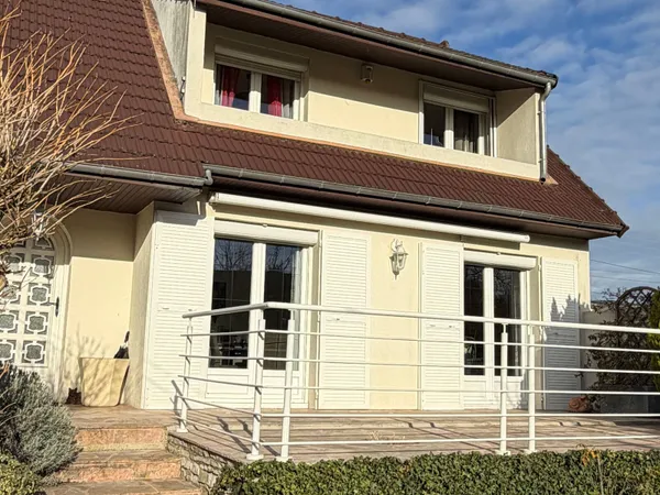 Maison 4 pièces 130 m² 