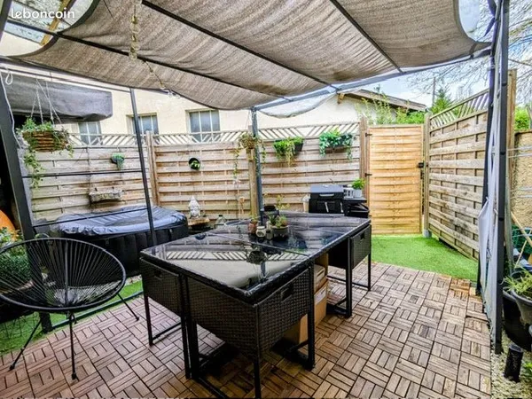 Maison 6 pièces 167 m² 