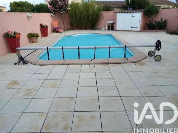 Maison de plain-pied 5 pièces 112 m² 