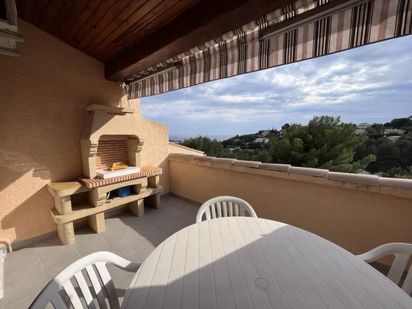 T2 BANDOL VUE MER 
