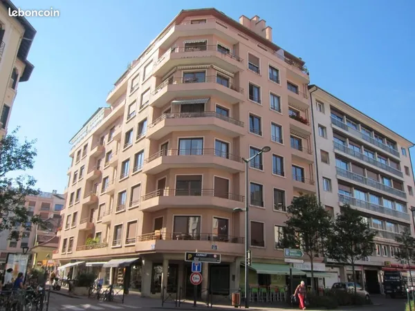 Appartement 3 pièces 71 m² 