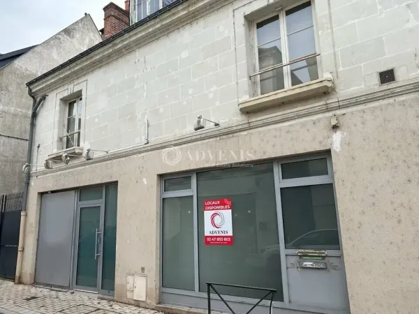 COMMERCE OU BUREAU A VENDRE 