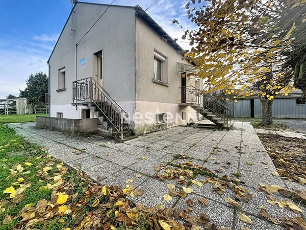 Maison à vendre à Brissac Loire Aubance - 5 pièces avec jardin 