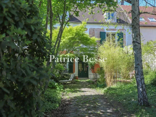 Maison 6 pièces 163 m² 