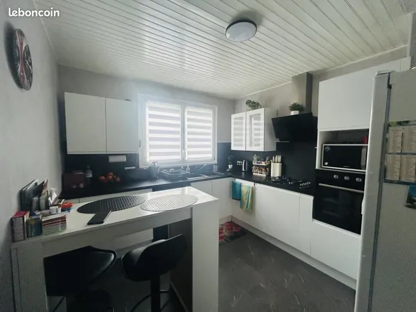 Maison 5 pièces 93 m² 
