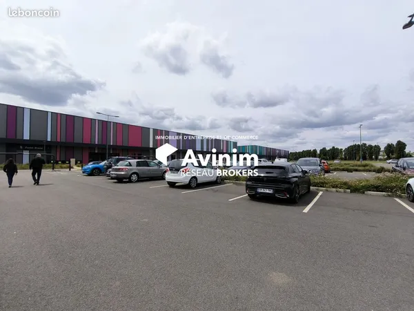 Local commercial 3121 m² Dreux 