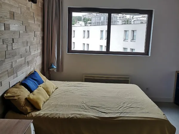Loue studio meublé 