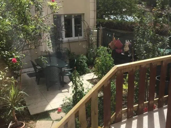 Studio 1 pièce 23 m² 