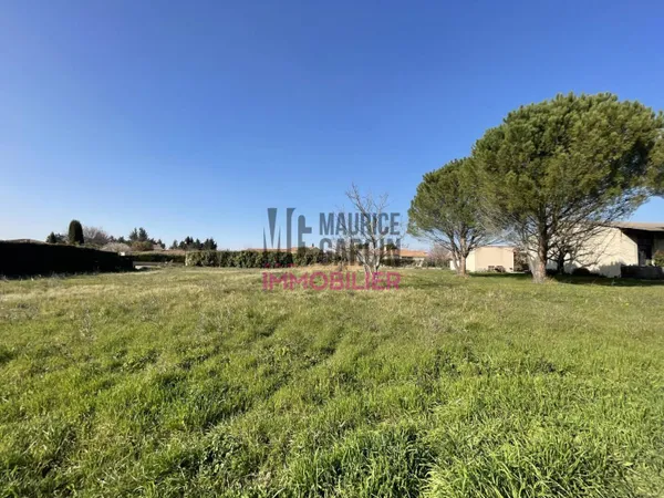 Terrain 1000 m² 