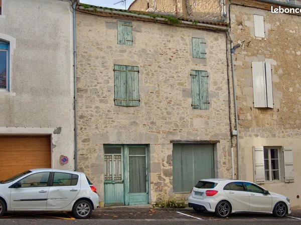 Maison 8 pièces 397 m² 