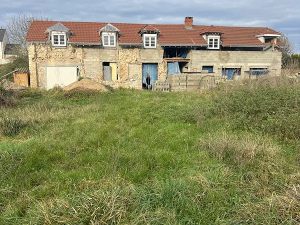 Maison 5 pièces 300 m² 