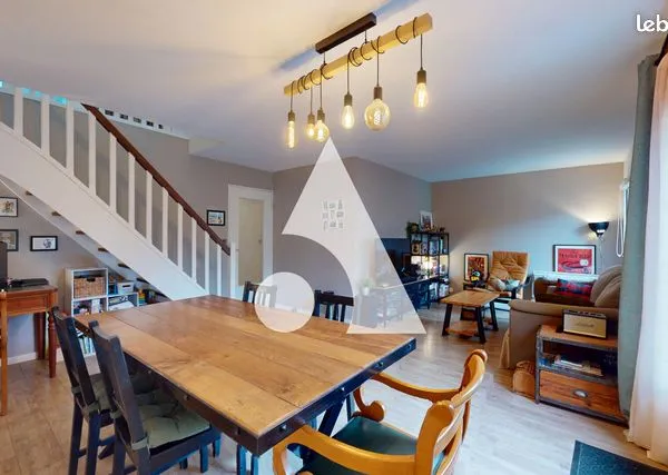 Maison 4 pièces 82 m² 