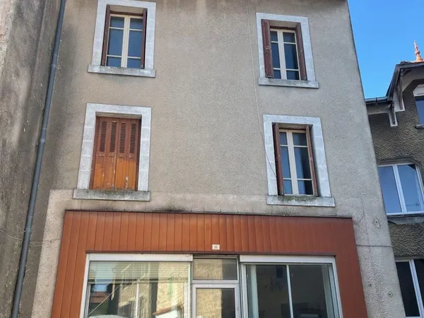 Maison Vente Bellevue-la-Montagne 7p  34000€