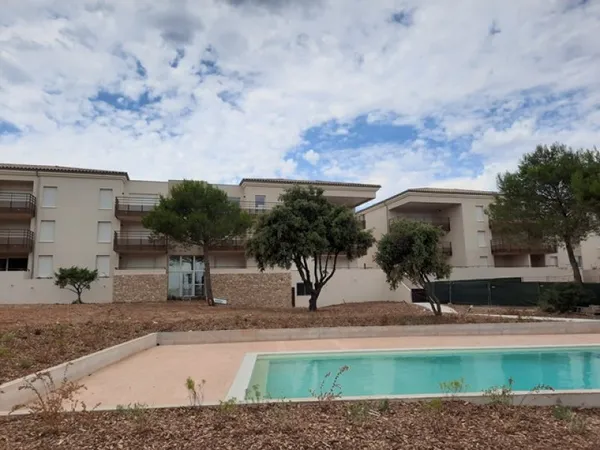 NIMES - APPARTEMENT T3 - 61.39m² 