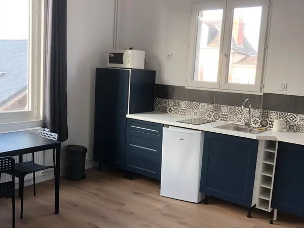 St Cyr Maisons Blanches, studio meublé tout compris avec wifi 