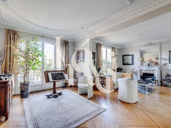 Appartement - 5 pièces - 95 M2 