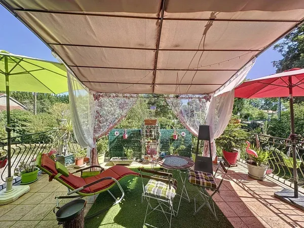 Maison 12 pièces 350 m² 