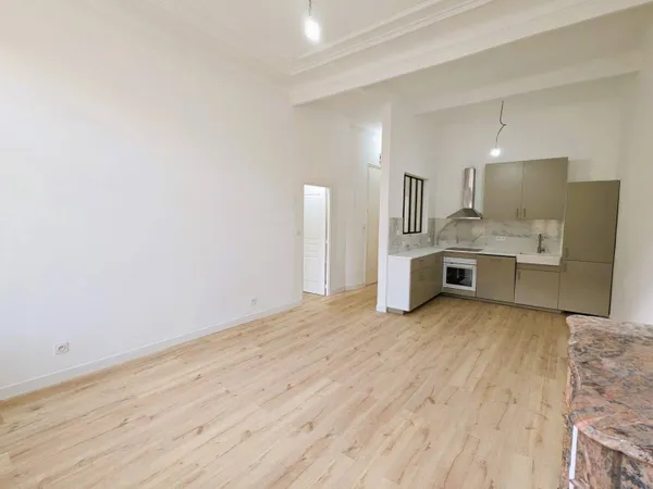 Appartement 4 pièces 73 m² 