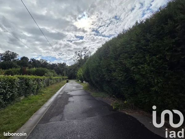 Terrain 460 m² Asnières-sur-Oise 