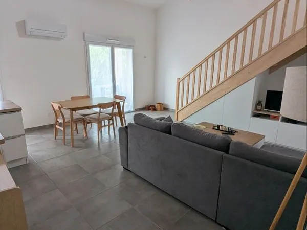 Appartement lumineux T3+ espace bureau 