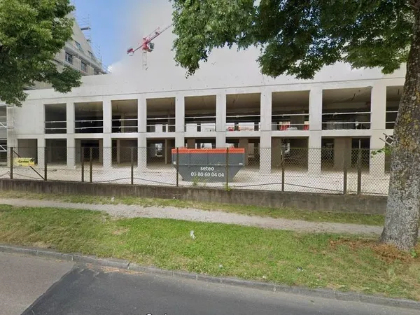 Parking - Garage Location Dijon   50€