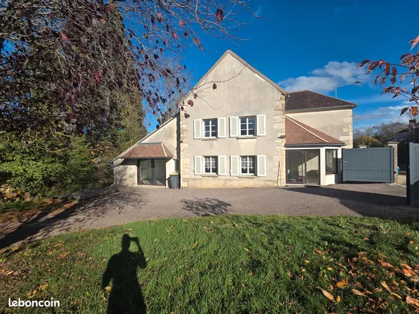 Maison familiale de caractère 