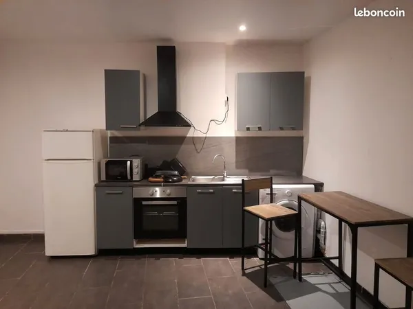 Jolie Studio sur Saint Roch 