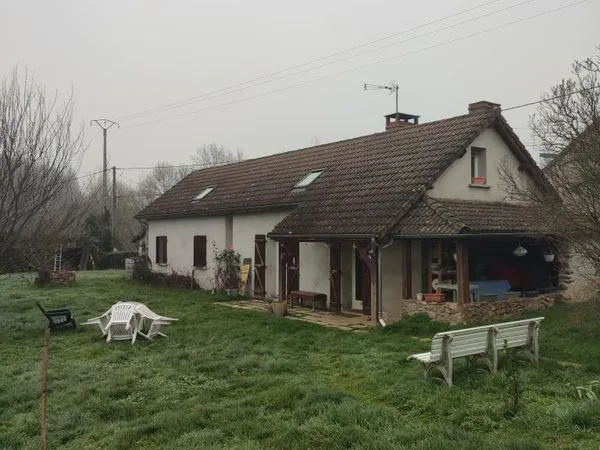 Longère rénovée 130 m² - Terrain 4 500 m² - Proche Lapalisse 