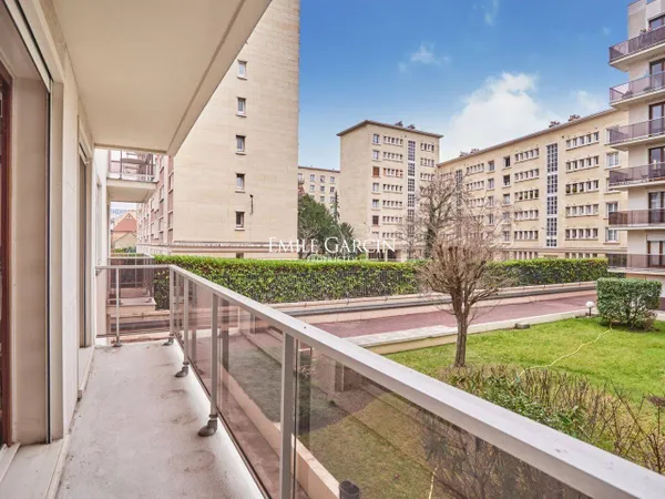 Appartement 3 pièces 81 m² 
