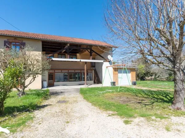 Corps de Ferme de 6 pièces principales 