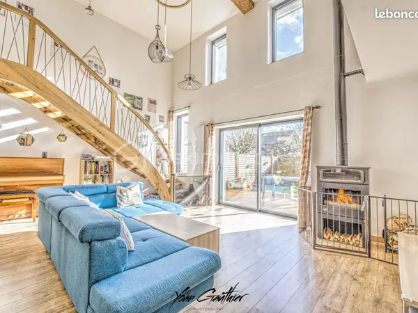 Maison 8 pièces 181 m² 