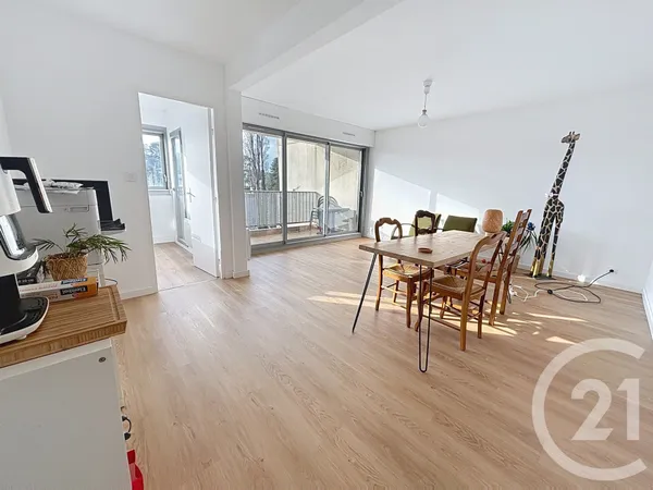 Appartement 3 pièces 69 m² 