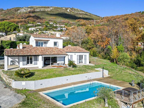 Villa 4 pièces 132 m² 