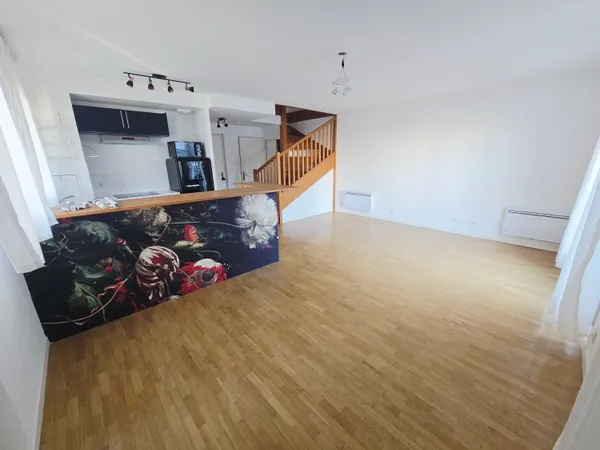 Loue appartement - 70m² 