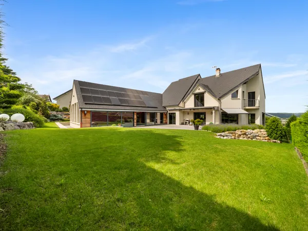 Vends Villa d'Architecte sur la commune de Velars-sur-Ouche (21) - 4 chambres, 407m² 