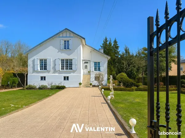 Maison 5 pièces 130 m² 