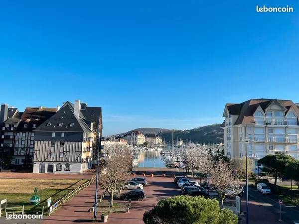 A vendre appartement duplex port guillaume 
