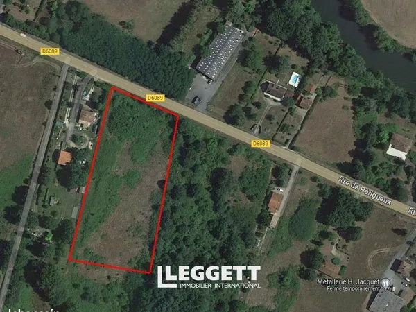 Terrain 10 423 m² Menesplet 