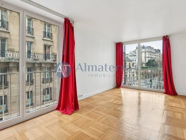 Appartement 1 pièce 31 m² 
