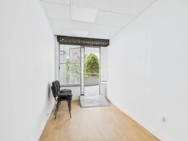 Local commercial 38 m² 