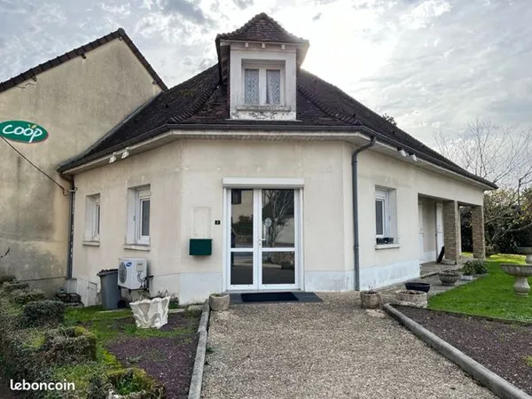 Bureau 2 pièces 49 m² 