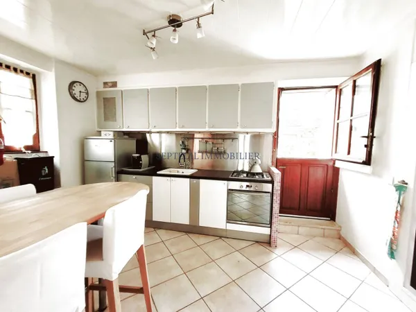 Maison 5 pièces 106 m² 