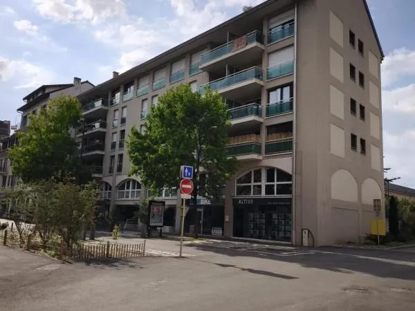 Studio 1 pièce 20 m² 