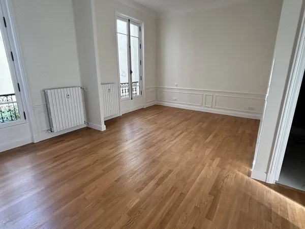 Appartement 5 pièces 261 m² 